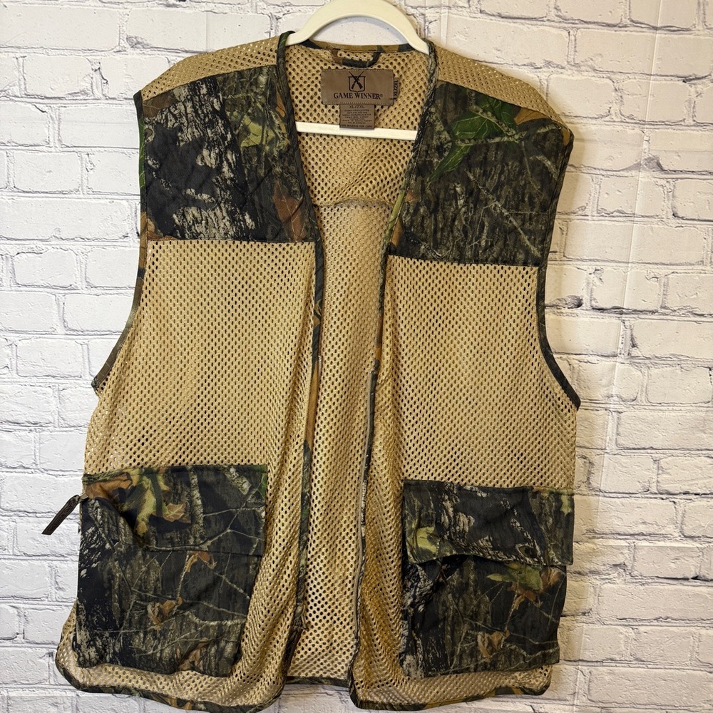 Game Winner Camo Mesh Utility Hunting Vest Multiple Pockets Size XL/2XL